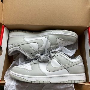 Nike Dunks “Grey Fog”